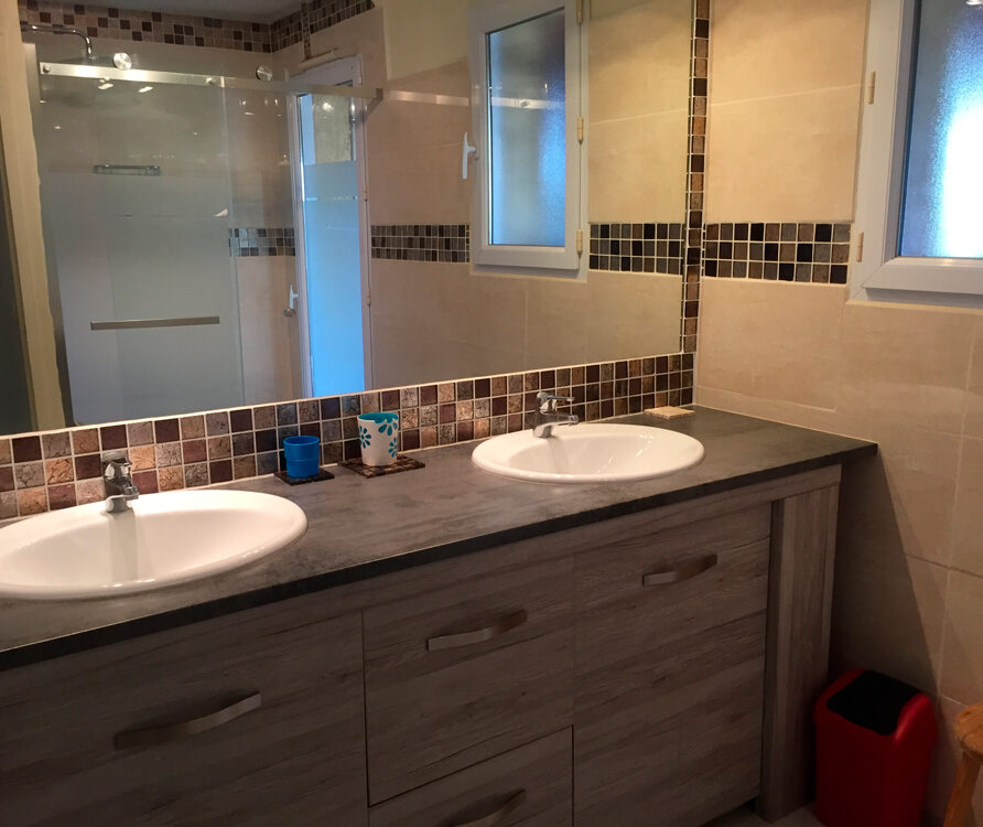 Villa Saladelles Salle-de-bain-1